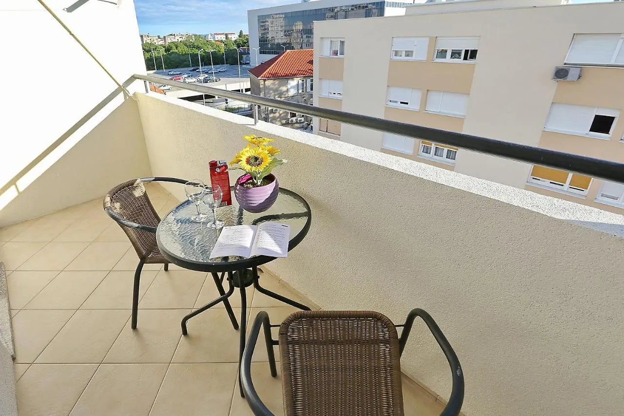 Apartment Ivica Zadar